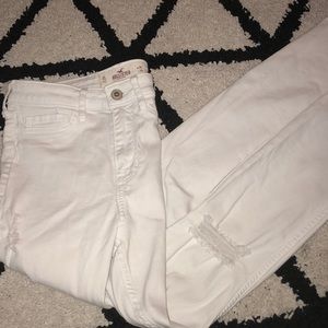 Hollister high rise size 3s